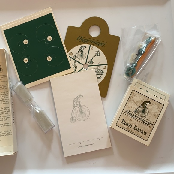 Huggermugger Game Travel Edition - Picture 6 of 9